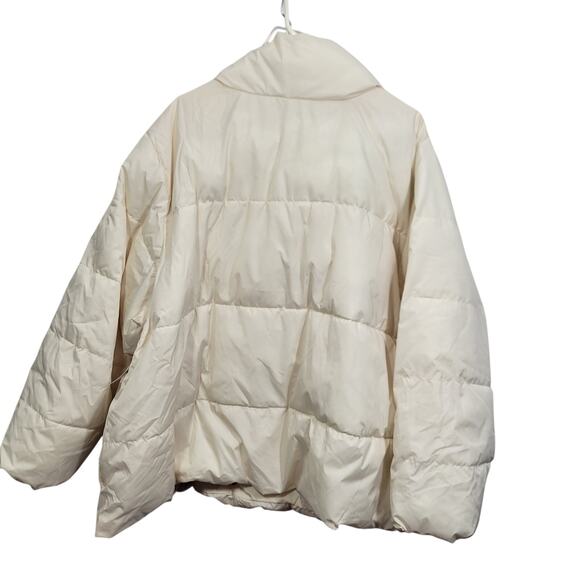 Old Navy Pale Yellow Women's Crop Puffer Jacket Size 3X NWT 91825-1Clo3 - Picture 2 of 7